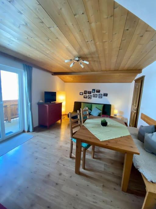 Alpenchalet Basecamp Apartment 2 상트마틴암테넨게비르게 외부 사진